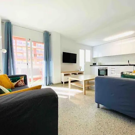 Apartment Spacious & Bright Flat Near The Valencia